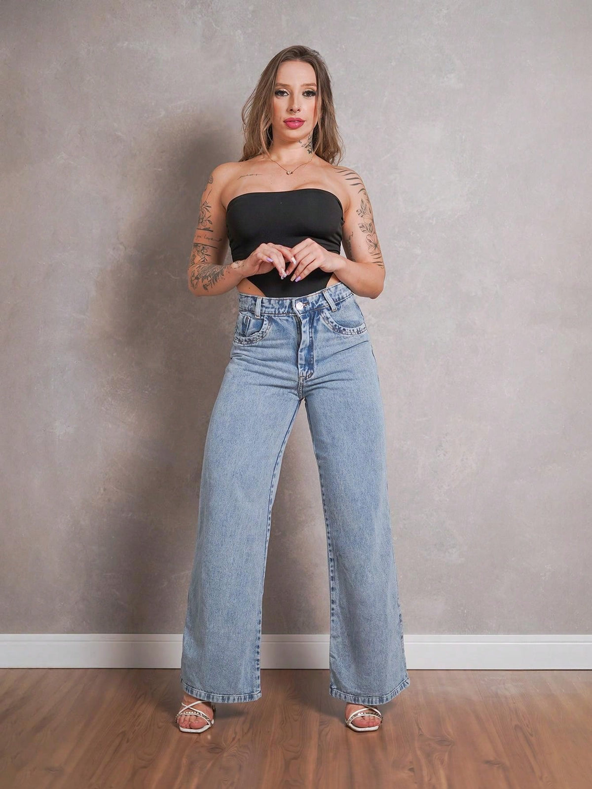 Calça Jeans Pantalona Giovanna Wide Leg Cintura Alta Marmorizada