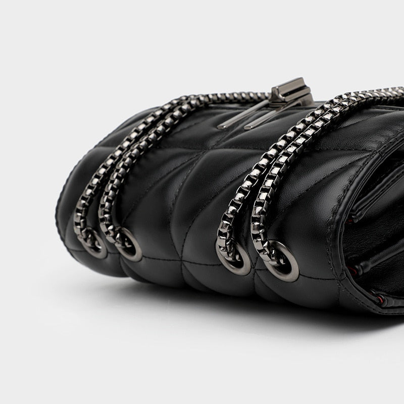 Bolsa CrossBody em acabamento Premium - Manu