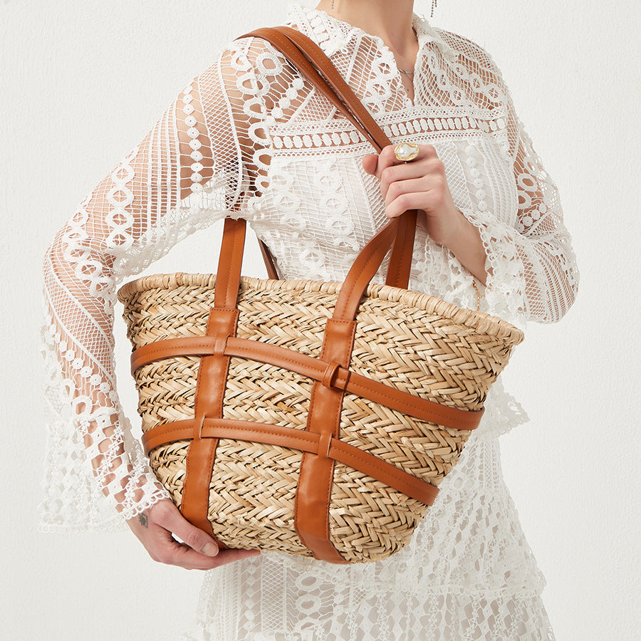 Bolsa de Palha Trançada com Alças em Couro - Vintage