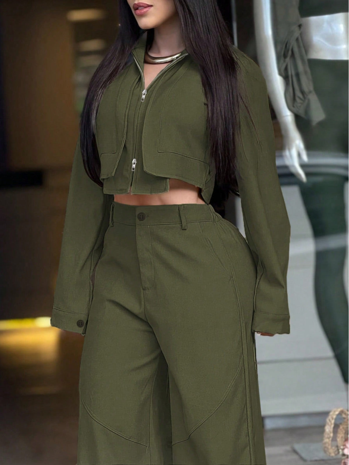 Conjunto Utilitário Isadora com Zíper de Metal e Bolsos, Leve e Soltinho