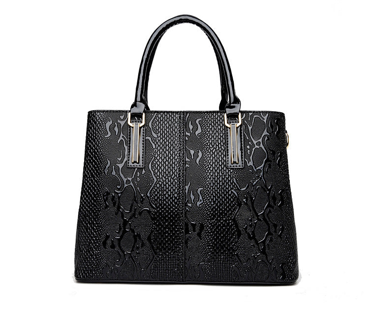 Bolsa Feminina de Couro - Intrecciato
